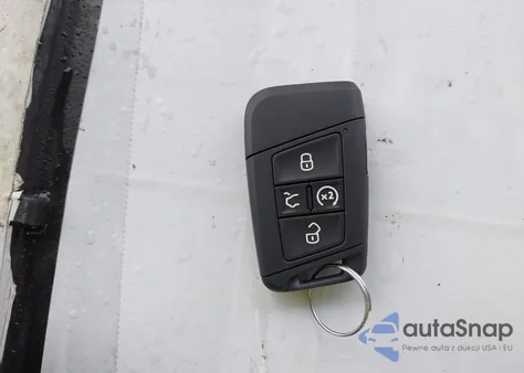 2024 Volkswagen Tiguan 2.0T Sel R-Line z USA, uszkodzony, nr VIN 3VV4B7AX4RM028315